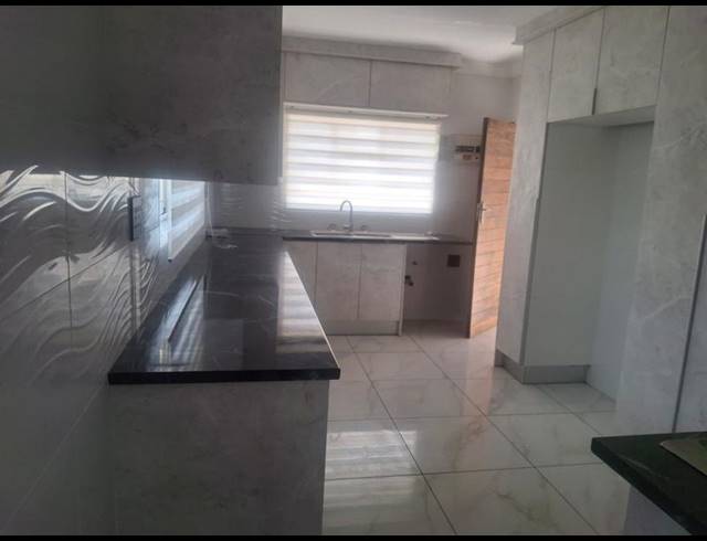 3 BEDROOM PROPERTY TO RENT IN VANDERBIJLPARK SW 5